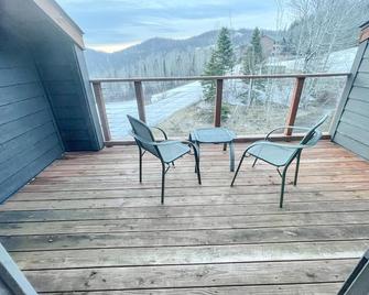 North Shore Knottyloft@lutsen Mtns Ski-In/Ski-Out - Lutsen - Balcony
