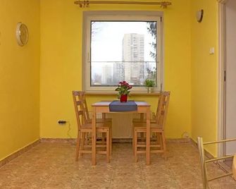 Marymont - Varsovia - Comedor