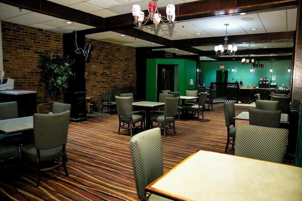 ألباني بلازا هوتل - الباني (نيويورك) - مطعم