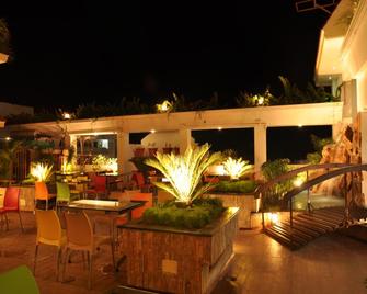 Hotel Sree Baalaaji Bhavan - Dindigul - Ресторан