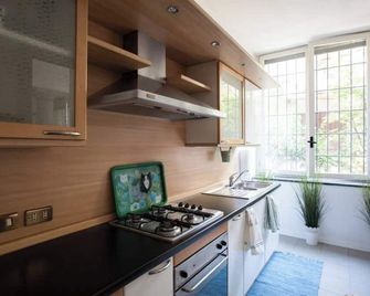 迷人納維利公寓 - 米蘭 - 廚房