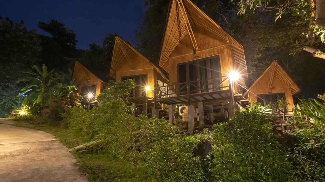 รันตี คลิฟ บีช รีสอร์ท