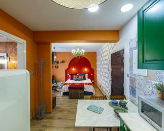 Castle Holiday Apartments, Moroccan Delight Studio B208 - Germasogeia - Bedroom