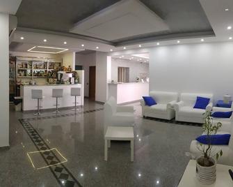 Hotel Mare Blu -- boutique - Pineto - Lobby