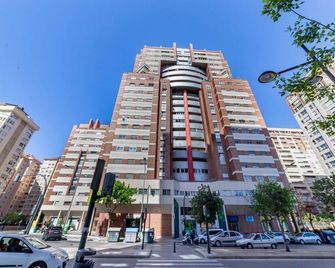 Travel Habitat Palau De Les Arts - Valencia - Edificio