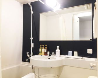 Hotel Mystays Kamata - Tokyo - Bathroom
