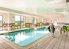 SpringHill Suites by Marriott Florence - Florence - Alberca
