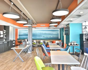 Kyriad Pontarlier - Pontarlier - Restaurante