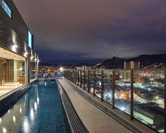 Intercity Rio de Janeiro Porto Maravilha - ריו דה ז'ניירו - בריכה