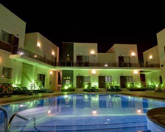 Aparthotel Novo Sancti Petri - Chiclana de la Frontera - Uima-allas
