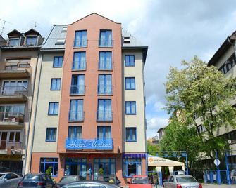 Hotel Veritas - Budapeşte - Bina
