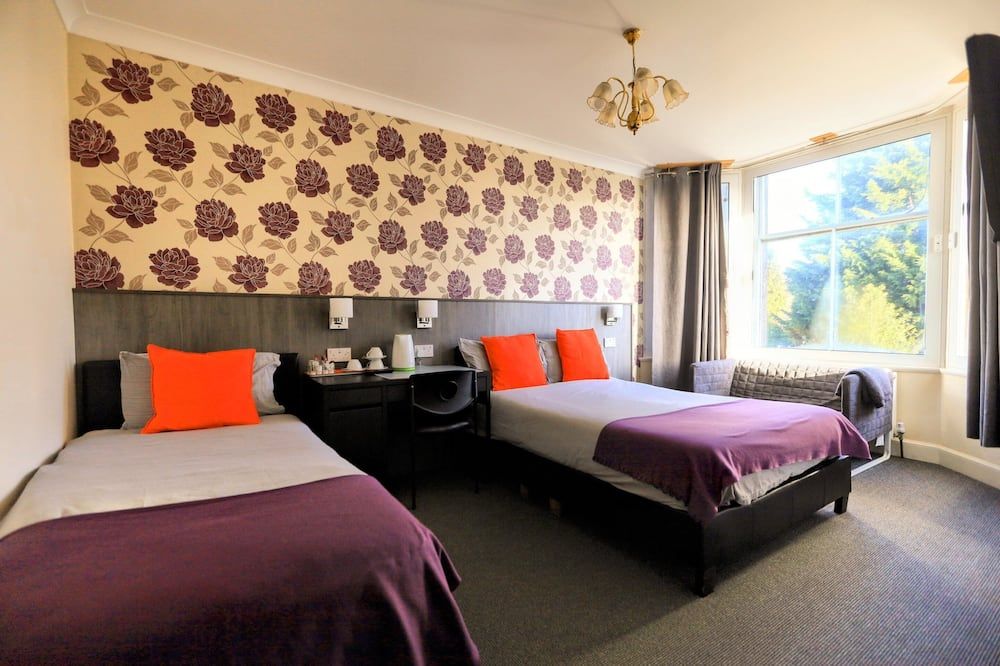 Edinburgh Holiday Guest House - אדינבורו - חדר שינה