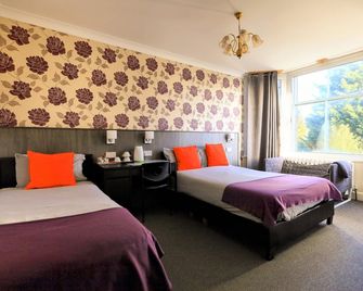 Edinburgh Holiday Guest House - אדינבורו - חדר שינה