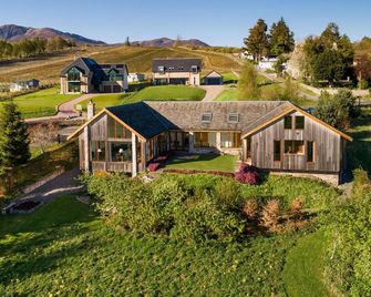 Balvaig - Pitlochry - Building