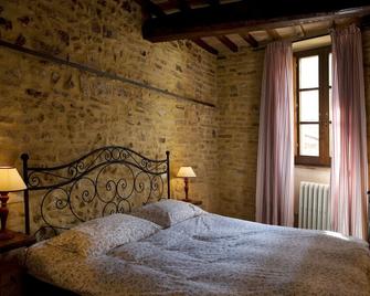 L'arco Romanico - Montefalco - Schlafzimmer