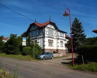 Pension Christ - Waltershausen - Gebouw