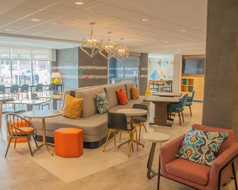 Home2 Suites by Hilton Logansport - Logansport - Lounge