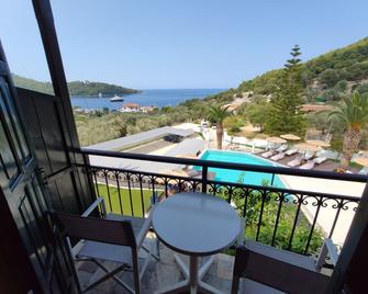 Panormos Beach Hotel Skopelos - Panormos - Balkon
