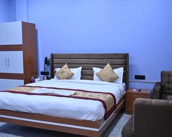 Green Forest Resort - Lataguri - Habitación