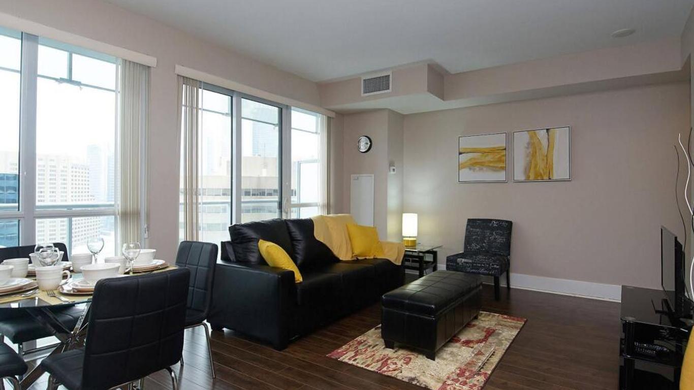 Whitehall Suites - Front Street West