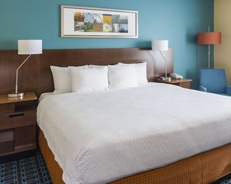 Fairfield Inn & Suites by Marriott Quincy - Quincy - Habitación
