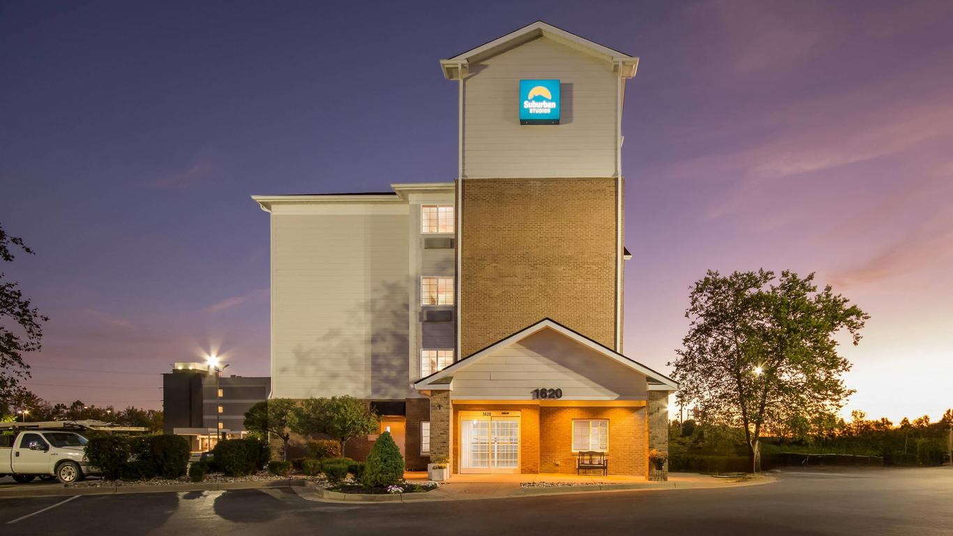 Suburban Studios Clarksville-Louisville North