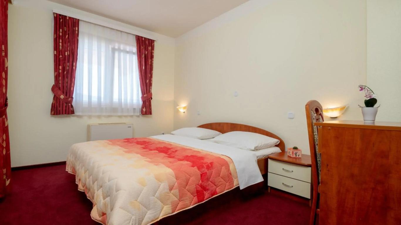 Hotel Adria