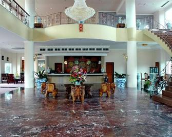 Hotel Grand Tiga Mustika - Balikpapan - Hành lang