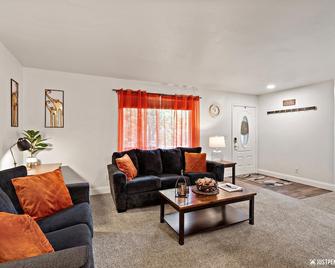 Alaska Windflower Escape - Anchorage - Sala de estar