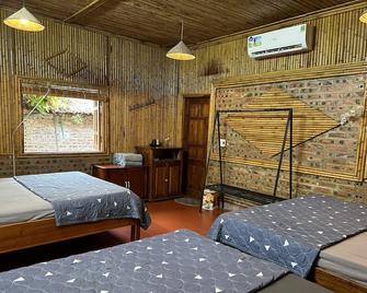 Ninh Binh Bamboo Farmstay - Ninh Binh - Bedroom
