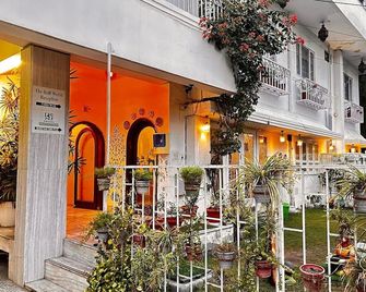 J Startup House - Jaipur - Building