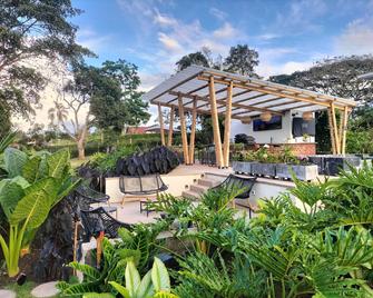 Cannatel Exclusive Hotel - La Tebaida - Patio