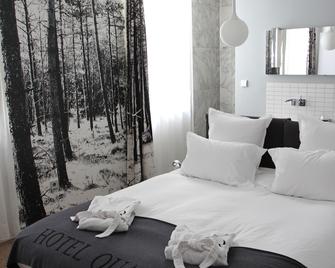 أوتل كاتورز - كولمار - غرفة نوم