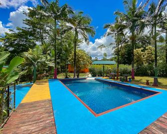 Hotel Faro Arenal - La Fortuna - Uima-allas