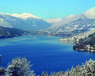 Familienhotel Steindl - Millstatt - Outdoor view