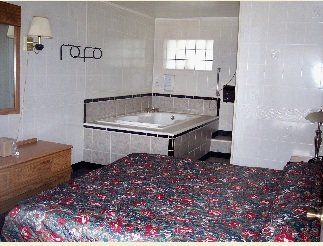 Clearview Motor Inn - Hanover - Bedroom