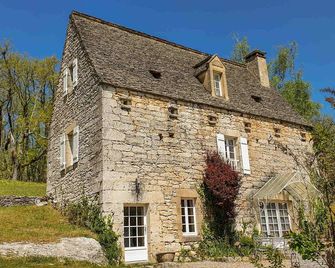 Magnificent gîte for 8/10 people, 20 minutes from Sarlat - Saint-Cyprien - Building