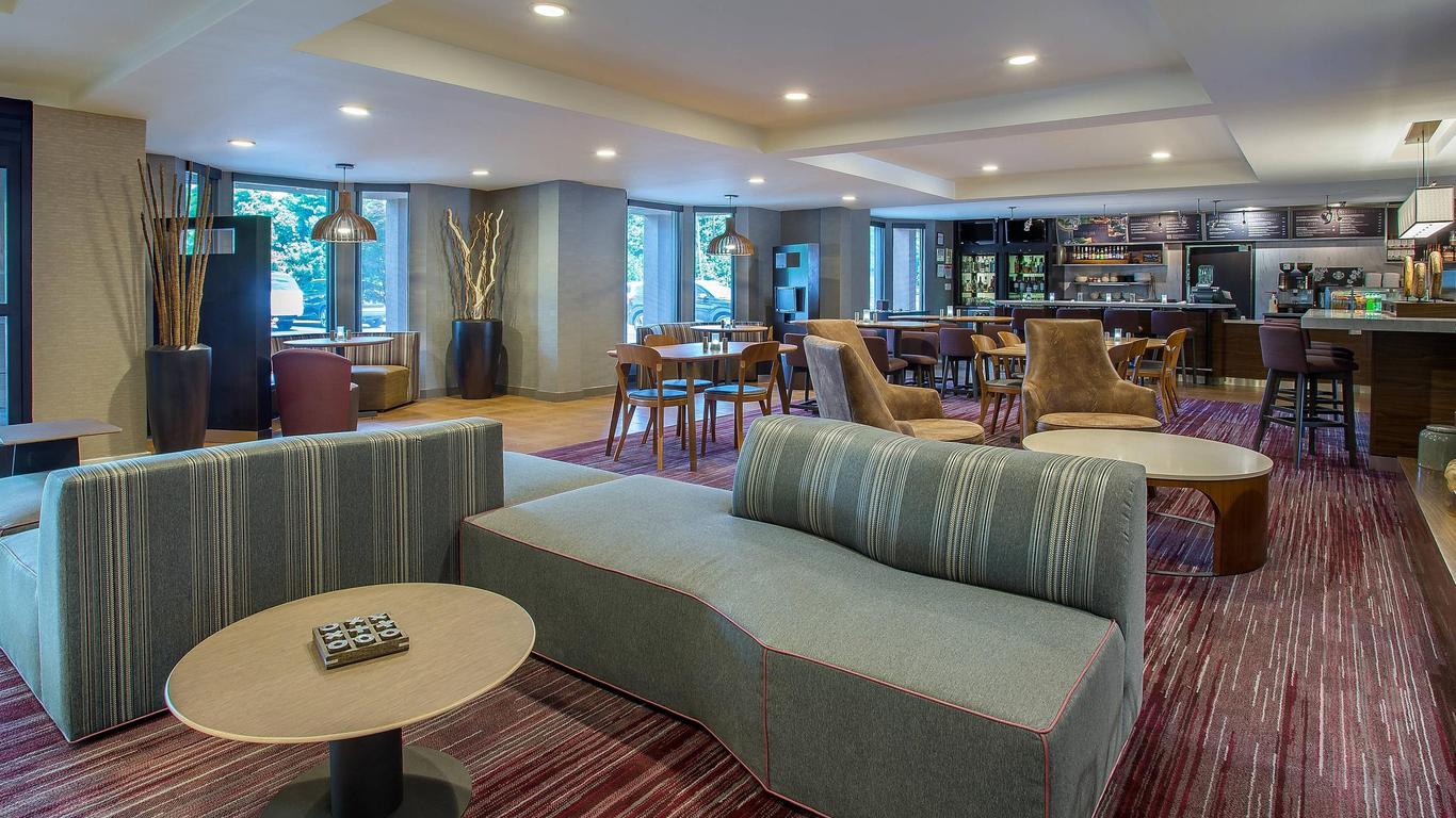 Courtyard by Marriott Knoxville Cedar Bluff