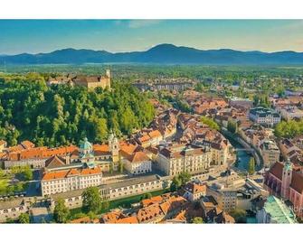 Ljubljana Center Apartments - Ljubljana - Dış görünüm