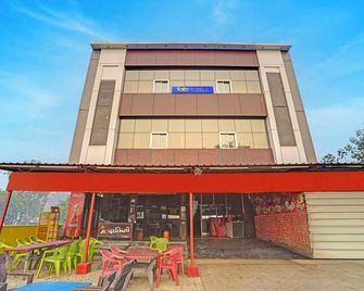 Via Mandakini Destination - Unnāo - Building