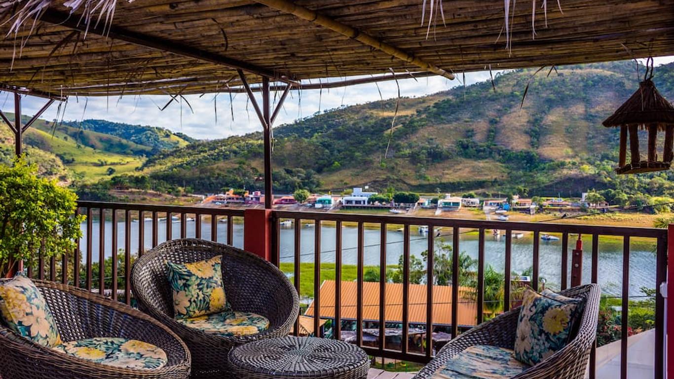 بالنياريو دو لاجو هوتل