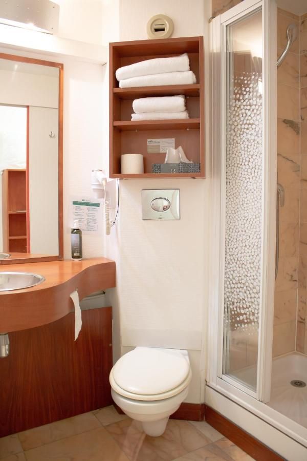 Brit Hotel Agen - L'Aquitaine thumbnail 3