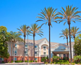 Sonesta Simply Suites Orange County Airport - Santa Ana - Building