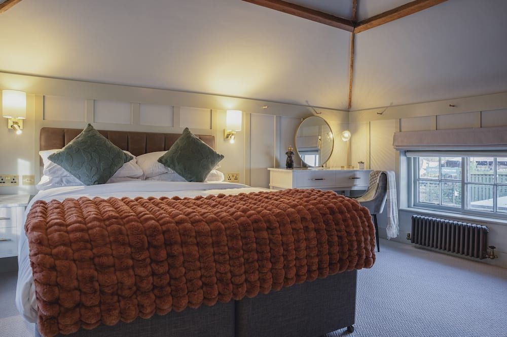 The Crown Inn at Burnham Beeches - Farnham Royal - חדר שינה