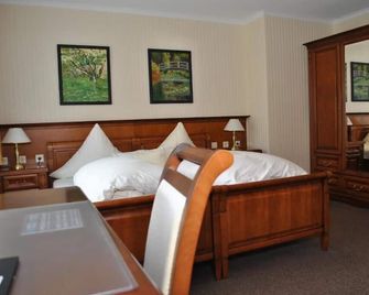 Waldhotel Rheinbach - Rheinbach - Habitación
