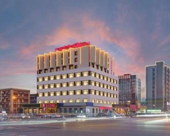 Ibis Dalian Airport Huabei Road - Dalian - Building