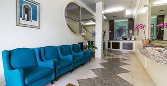 Grand Prix Hotel - Cascavel - Lobby