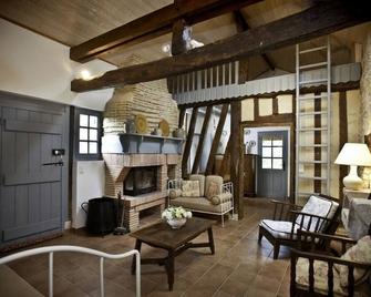 Lascannes - Betbezer-d'Armagnac - Living room