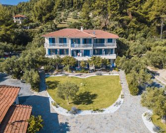 Villa Despina - Polychrono - Building