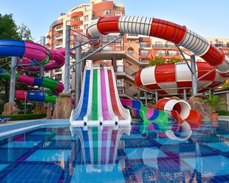 潟湖公園&水上俱樂部酒店- - 陽光海灘 - 游泳池